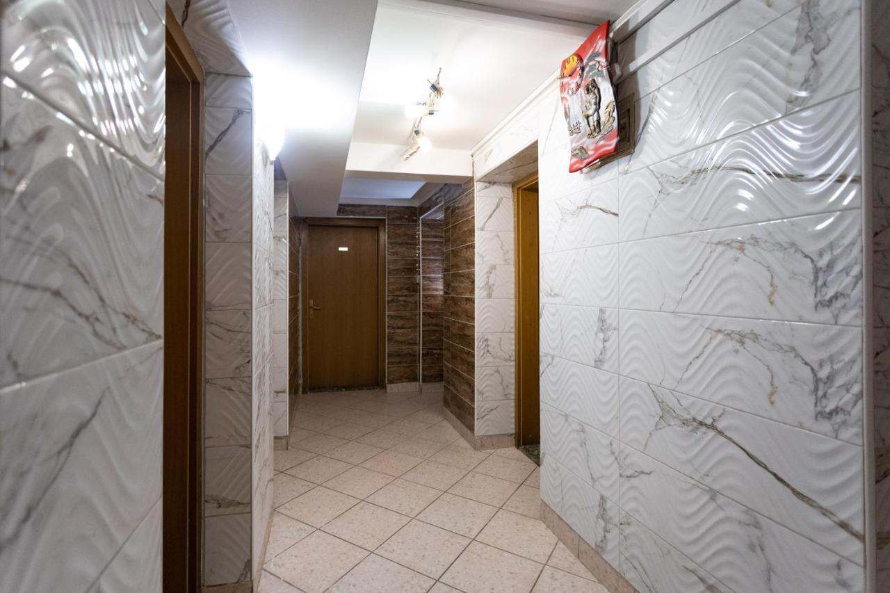 Apartments And Rooms Rubina Ljubljana Bagian luar foto